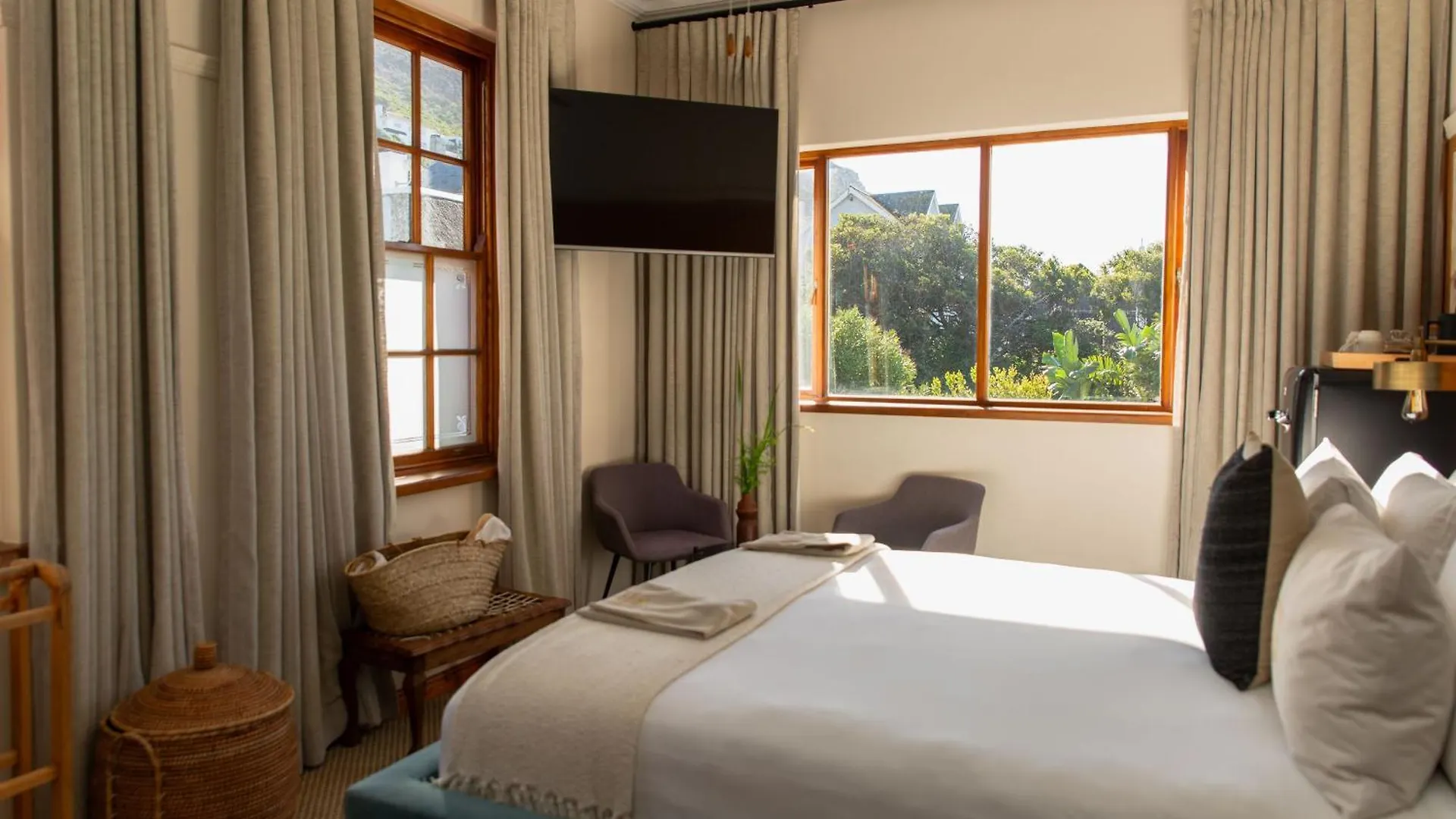 Sonnekus Boutique Hotel & Bistro Kalk Bay 0*,  South Africa