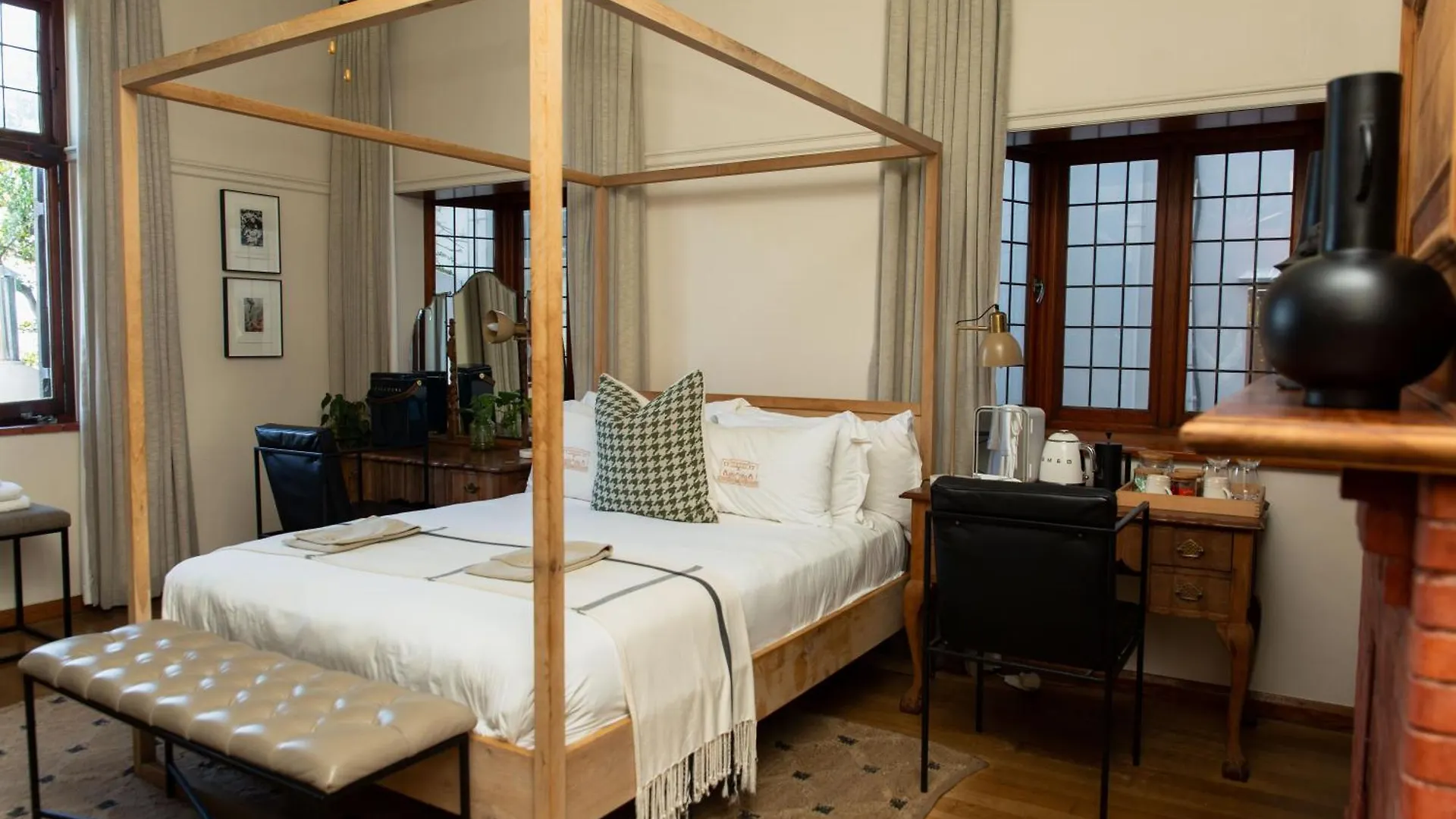 Sonnekus Boutique Hotel & Bistro Kalk Bay South Africa