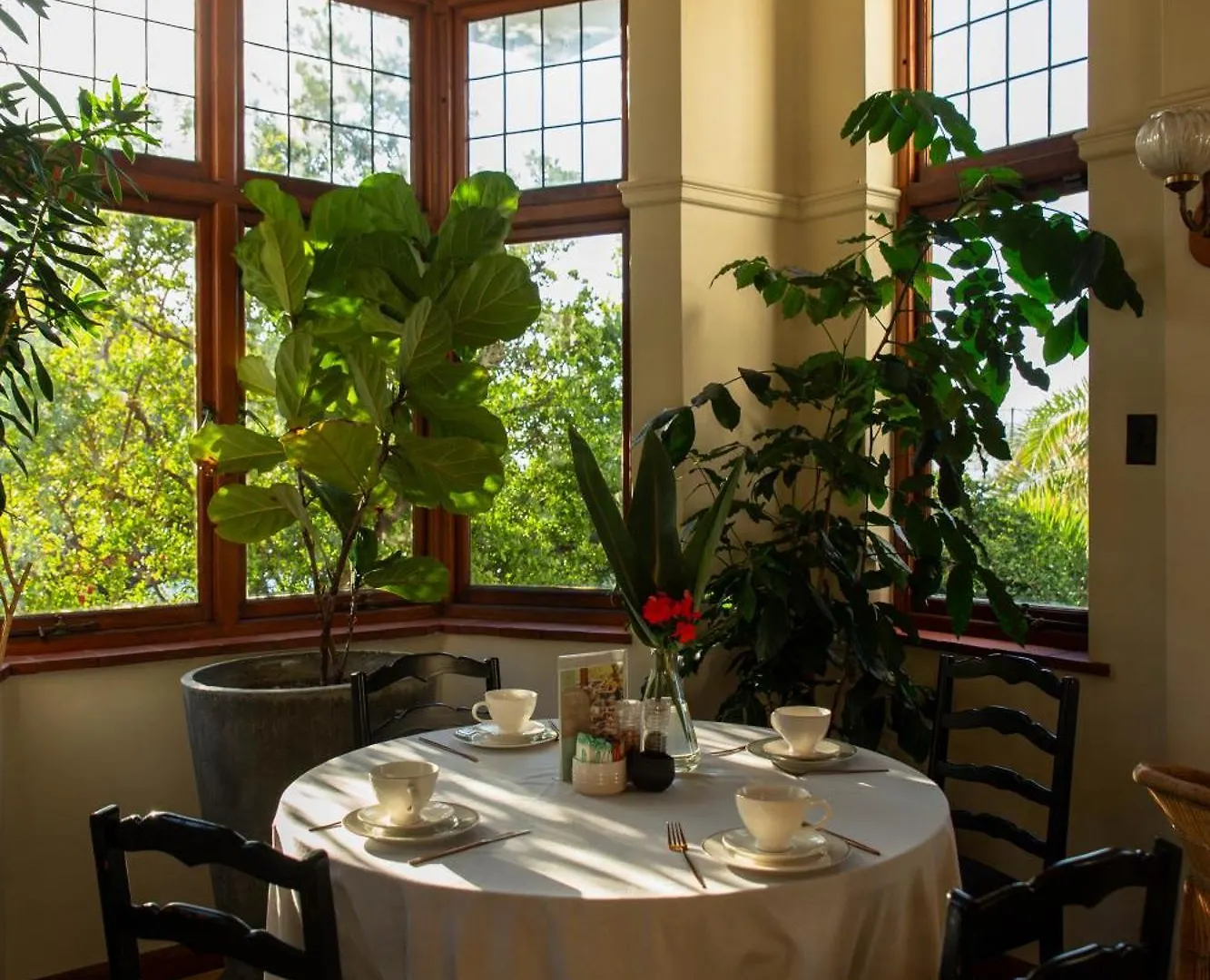 Sonnekus Boutique Hotel & Bistro Kalk Bay Guest house