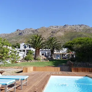 Bloemenzee Boutique Gordonʼs Bay