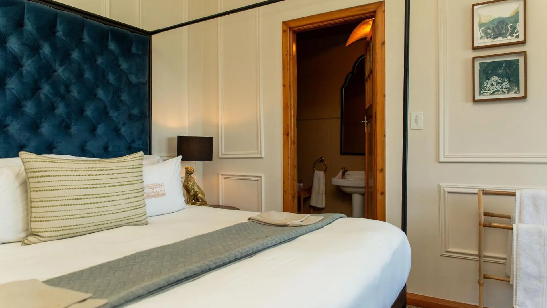 Sonnekus Boutique Hotel & Bistro Kalk Bay Gasthof