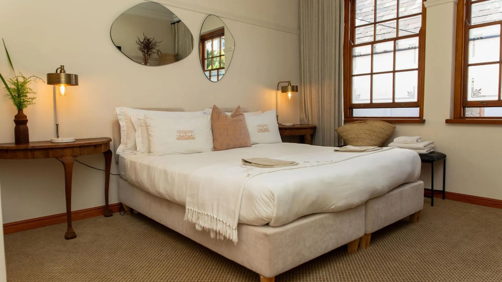 Sonnekus Boutique Hotel & Bistro Kalk Bay Gasthof